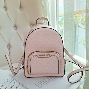 NWT MICHAEL KORS Jaycee XSmall Pebbled Leather Convertible Backpack-Powder Pink